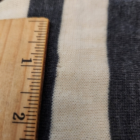 Madewell First Draft Varsity Stripe Merino Wool V-Neck Sweater Gray Size M - Picture 13 of 13